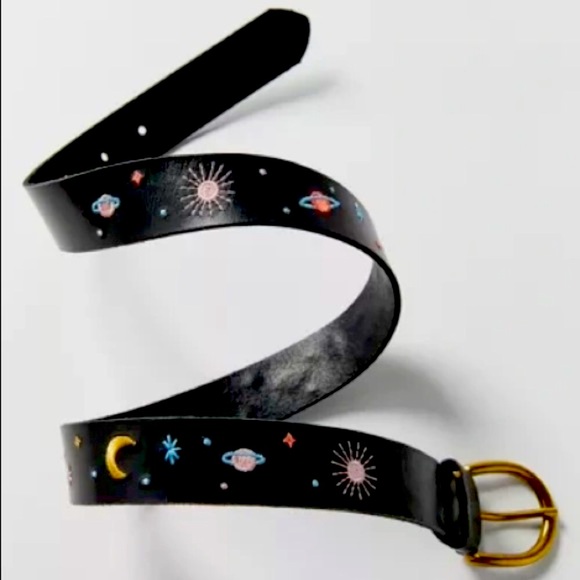 Leather belt embroidered - Picture 2 of 4